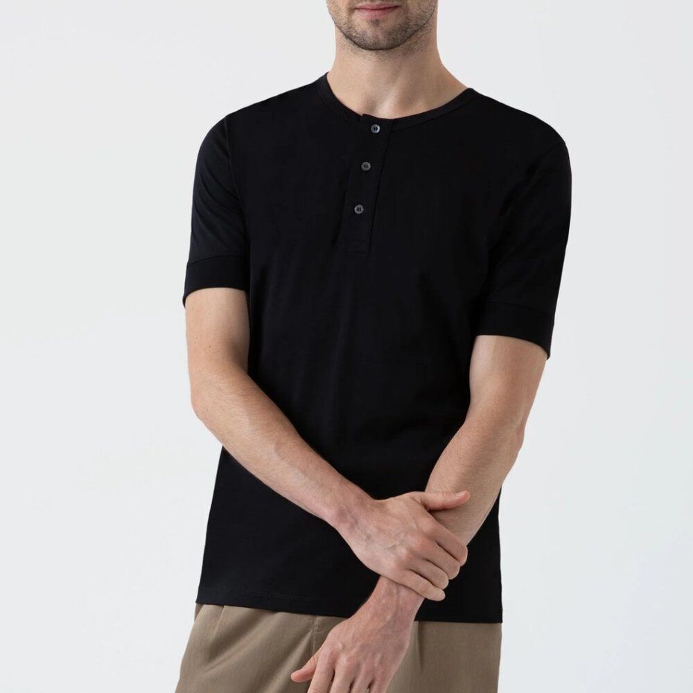 United Colors of Benetton Made in Italy 3-Button Top